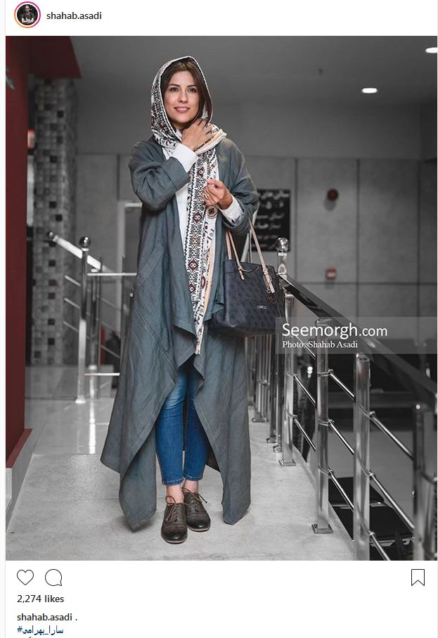 تصاویری از پوشش و استایل سارا بهرامی در اکران ویژه دارکوب (عکس)
