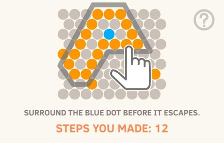 حبس دایره‌ی آبی در نقاط نارنجی با Circle The Dot