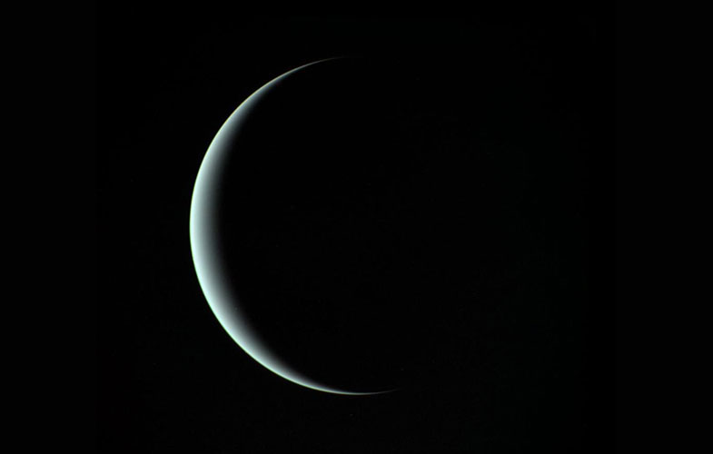 دلیل کج بودن و سرمای اورانوس کشف شد (+فیلم و عکس)