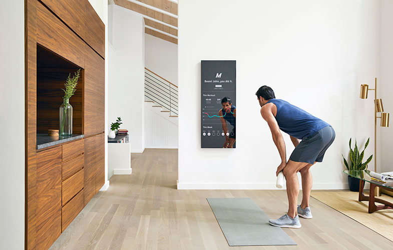آینه ای که در خانه با شما ورزش می‌کند (+فیلم و عکس)