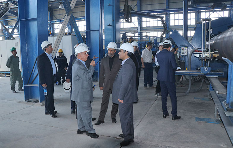 افتتاح خط تولید لوله‌های فولادی اسپیرال با حضور مدیران بانک ملی