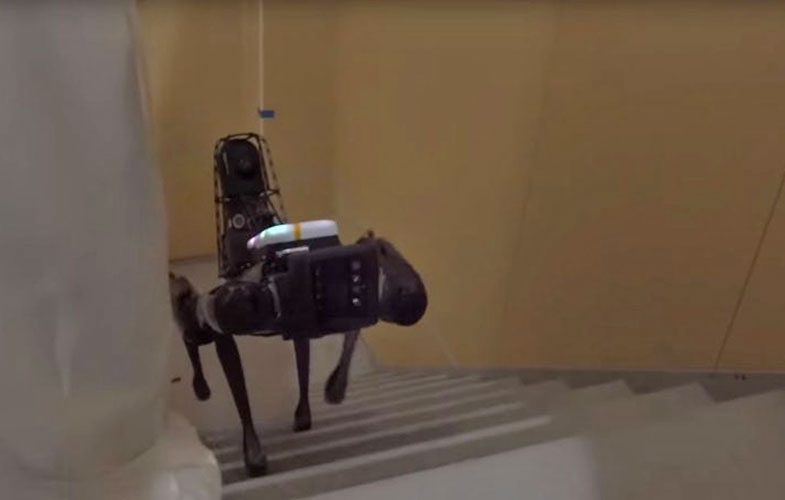 رباتی که مهندس ناظر است!(+فیلم و عکس)