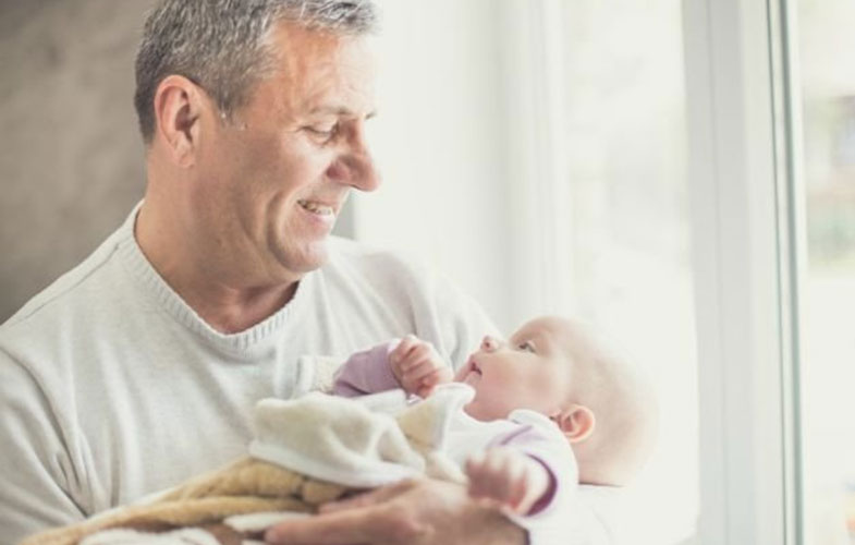 تاثیرات منفی سن بالای مردان بر سلامت نوزادان