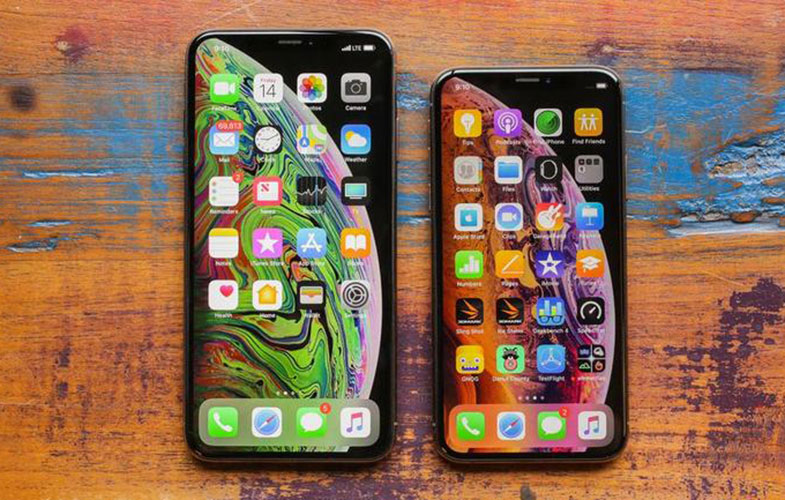 07 iphone xs and iphone xs