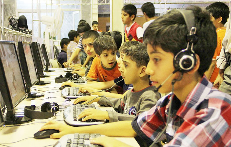 کودکان ایرانی 13 میلیون ساعت در روز سرگرم بازی‌های رایانه‌ای هستند
