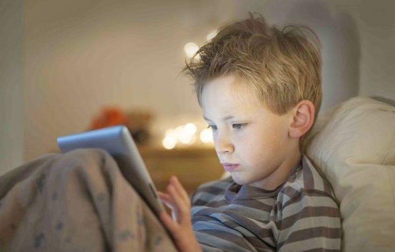 اختلال در رشد کودکان به دنبال حضور بیش از حد در فضای مجازی