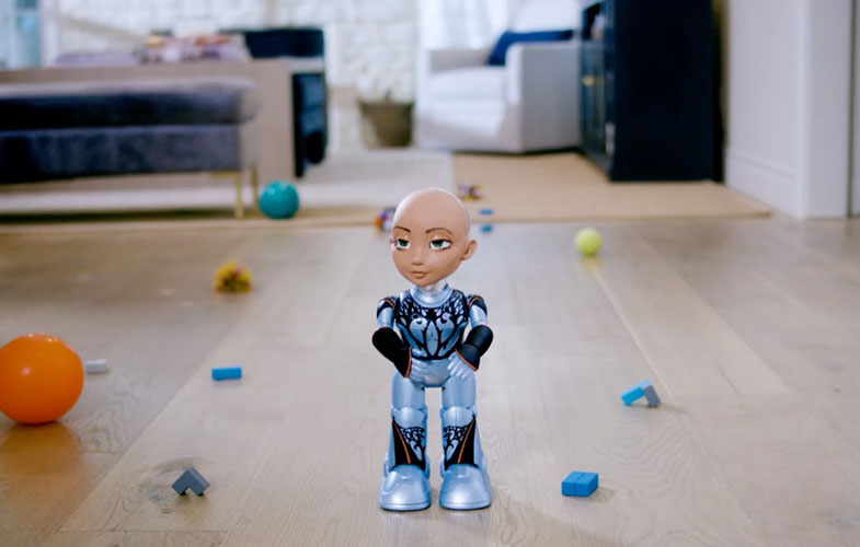 سوفیای کوچک؛ رباتی برای فرزندان شما! (+فیلم و عکس)