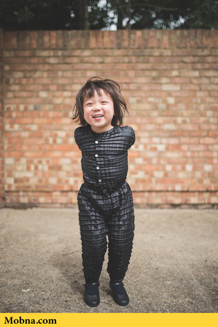 این لباس هوشمند خود را با سایز کودک شما تطبیق می‌دهد (+عکس)