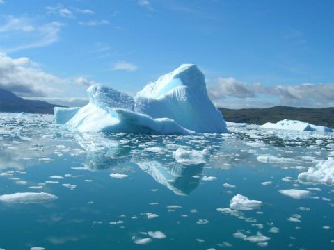 تا 20 سال آینده همه یخ‌های قطب شمال آب می‌شود