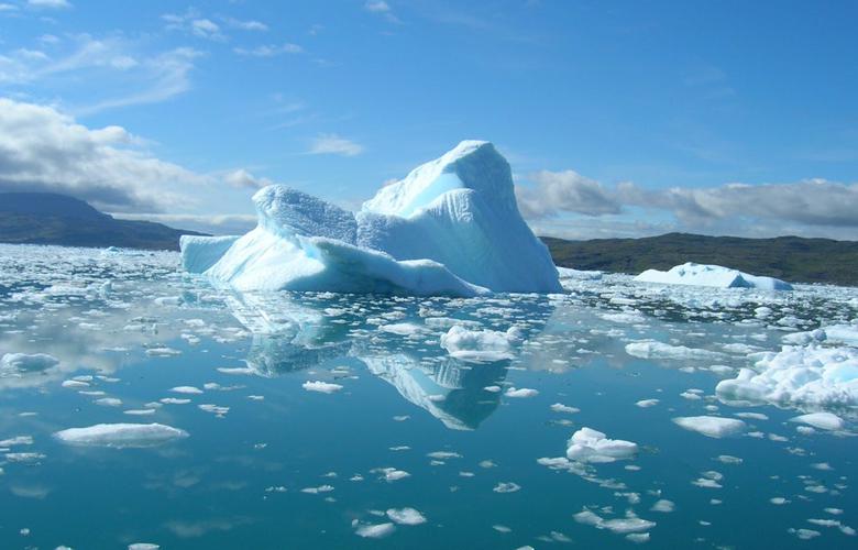 تا 20 سال آینده همه یخ‌های قطب شمال آب می‌شود