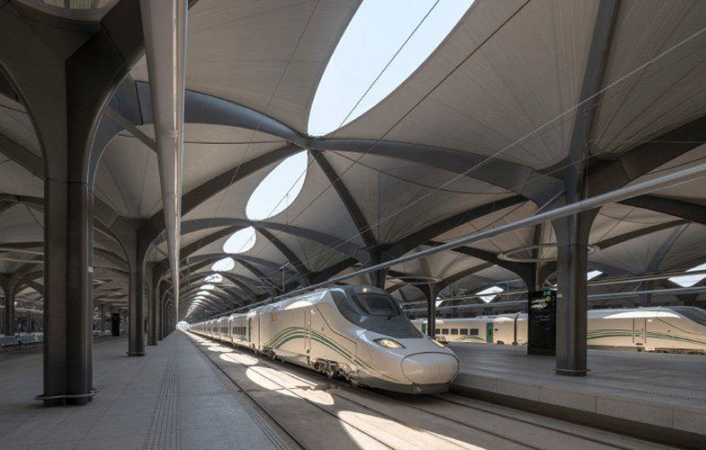 معماری ویژه در مسیر قطار سریع السیر عربستان (+عکس)