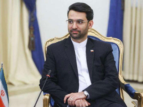 آذری جهرمی: اینترنت به دستور شورای امنیت کشور قطع شده است