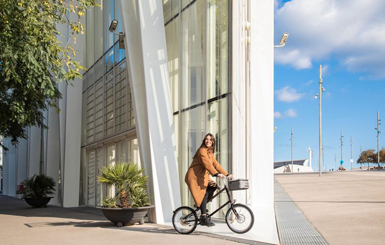 دوچرخه سبک برقی گشت و گذار در شهرها را ساده می کند (+عکس)
