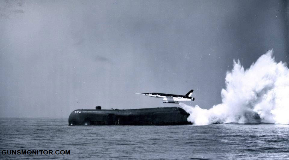 آمریکا و تلاش هایی برای تولید زیردریایی‌ هواپیمابر (+عکس)