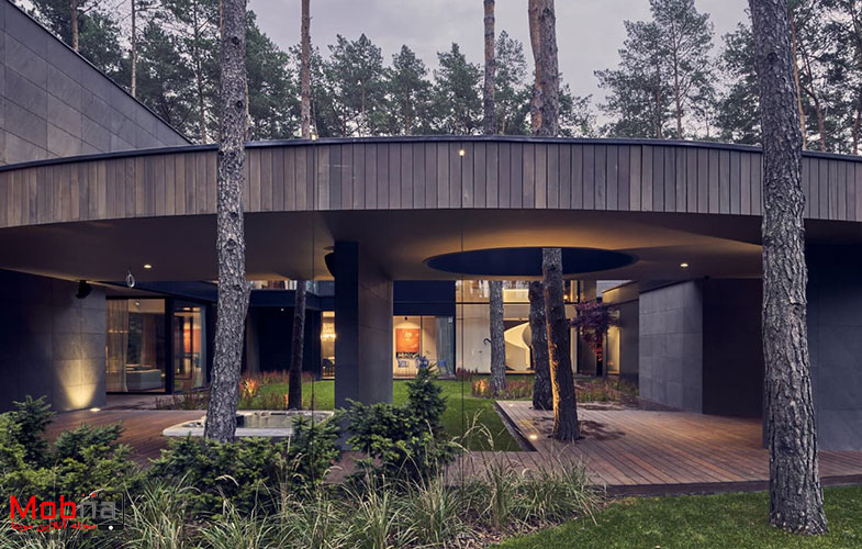 طراحی خانه چوبی ماژولار در دل جنگل درختان کاج لهستان (+عکس)