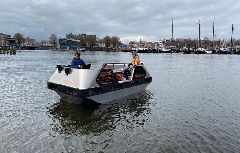 سیستم های شناور الکتریکی خودران در کانال های آمستردام (+عکس)