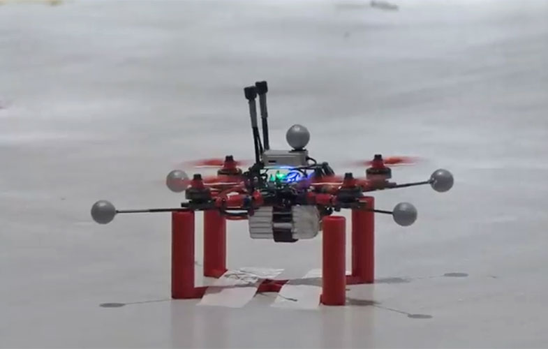 ربات چگونه خلبان «پهپاد» را از میدان خارج کرد! (+فیلم)