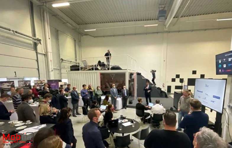 ماه نورد الکتریکی LUNIAQ در بزرگترین آزمایشگاه واقعیت مجازی اروپا (+عکس)
