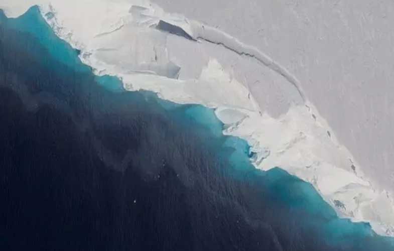یخچال ۱۲۰ کیلومتری قطب جنوب تا ۵ سال دیگر فرو می‌ریزد