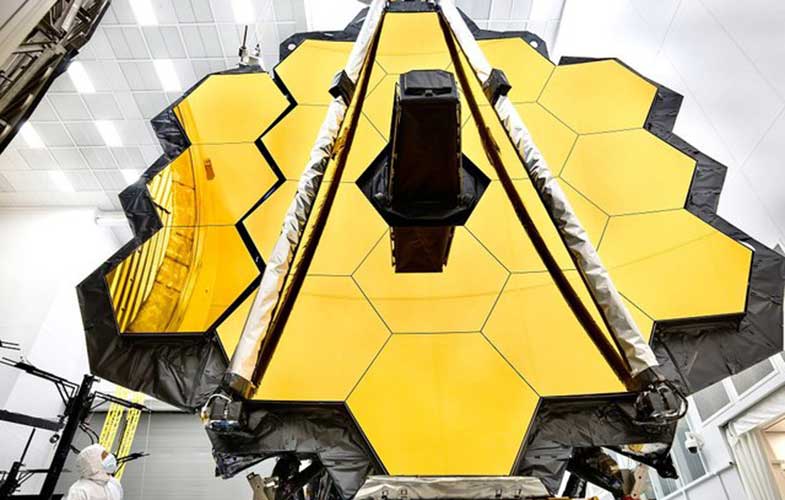 تنظیمات آینه‌های‌ طلایی «تلسکوپ فضایی جیمز وب» آغاز شد