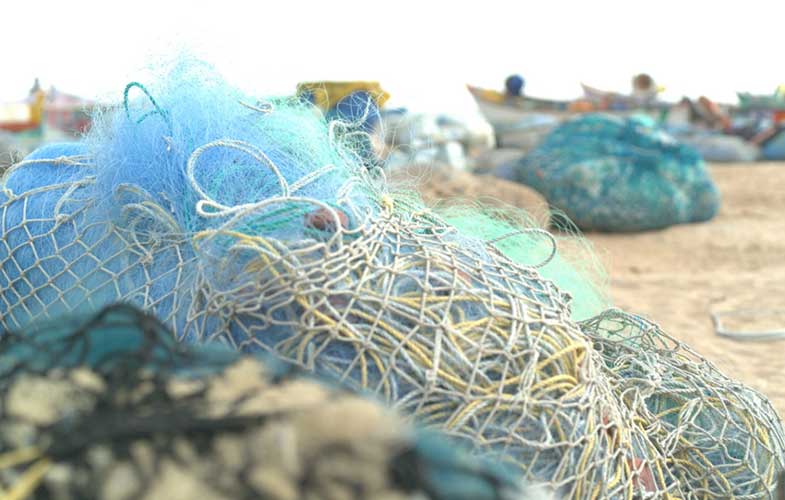 استفاده از تورهای ماهیگیری رها شده در اقیانوس برای ساخت دستگاه‌های گلکسی