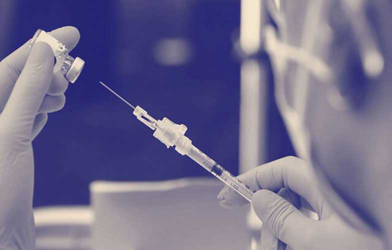 زنان باردار باید دوز تقویت‌کننده واکسن کووید-۱۹ را دریافت کنند