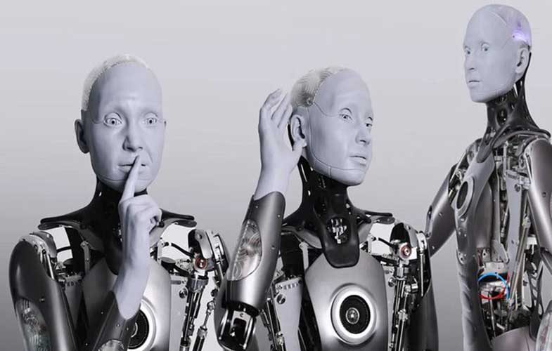 نظر پیشرفته‌ترین ربات انسان‌نما: باور کنید جای شما را نمی‌گیریم! (+فیلم)