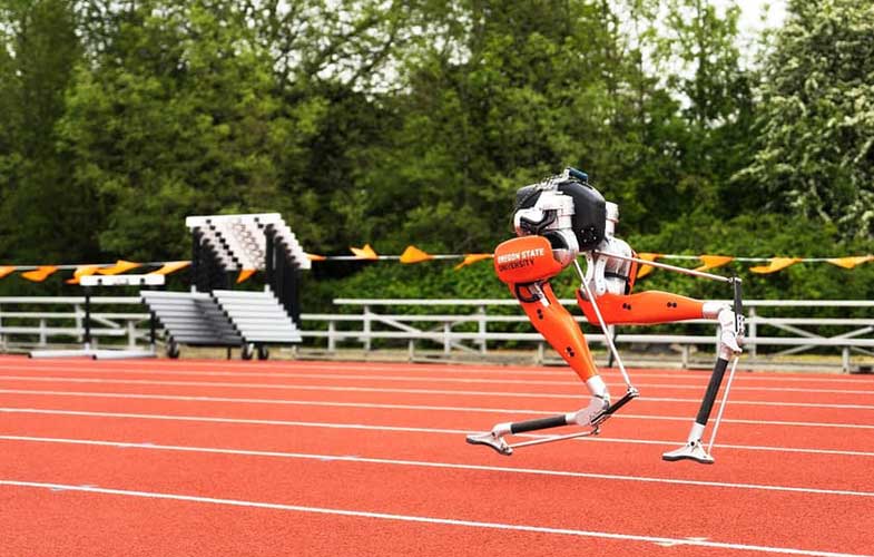 ثبت رکورد جهانی گینس در دوی 100 متر توسط ربات دوپا (+فیلم و عکس)