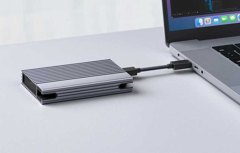 زیک‌درایو؛ نخستین و سریع‌ترین درایو اس‌اس‌دی USB 4.0 جهان (+فیلم و عکس)