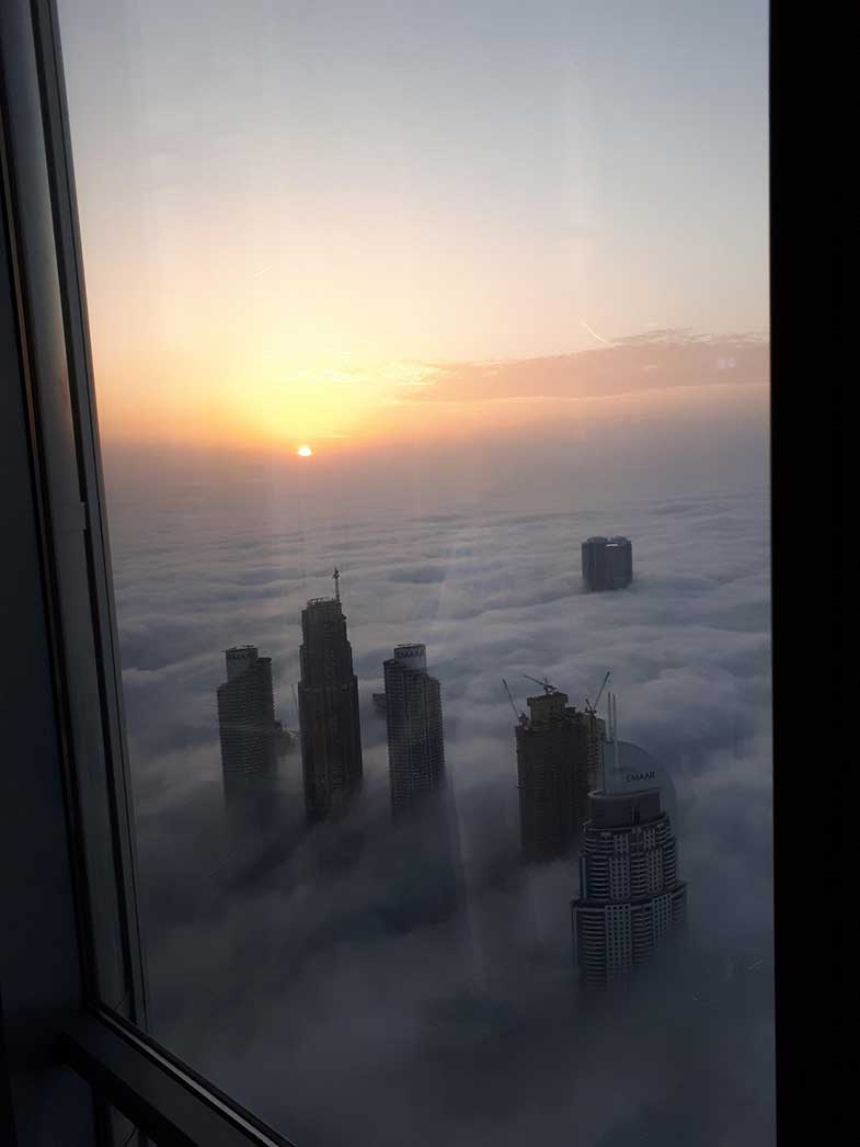 منظره ای خاص از طبقه 121 برج خلیفه