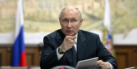 هشدار تند پوتین درباره استفاده از بمب خوشه‌ ای علیه روسیه