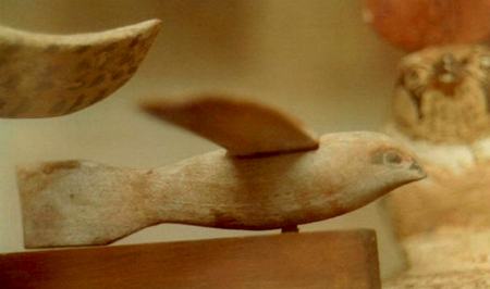 معمای یک «پرندۀ چوبی» که مصریان باستان ساختند