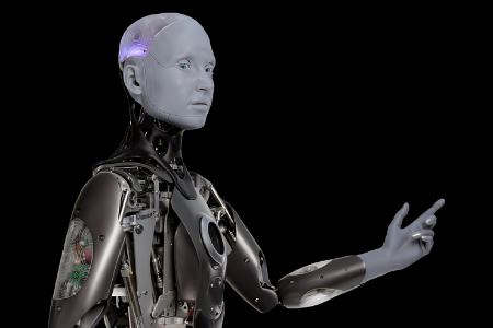 پیش‌بینی پیشرفته‌ترین ربات انسان‌نمای جهان از ۱۰۰ سال آینده
