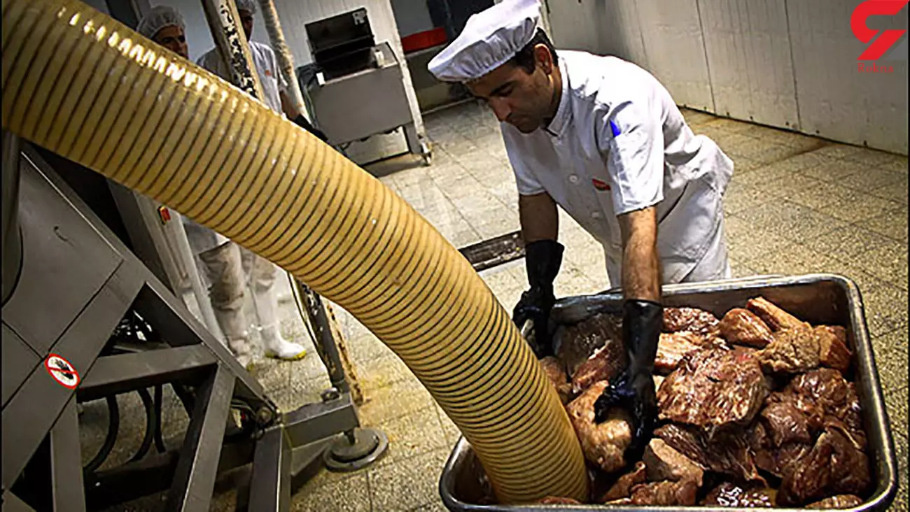 سازمان دامپزشکی: گوشت های برزیلی که یک سال در گمرک مانده بودند به سمت کارخانه های سوسیس و کالباس حمل شدند
