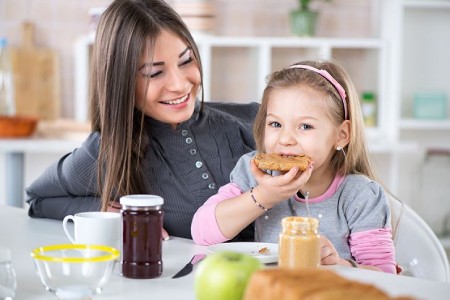 رژیم غذایی مناسب برای کودکان با حساسیت و آلرژیک