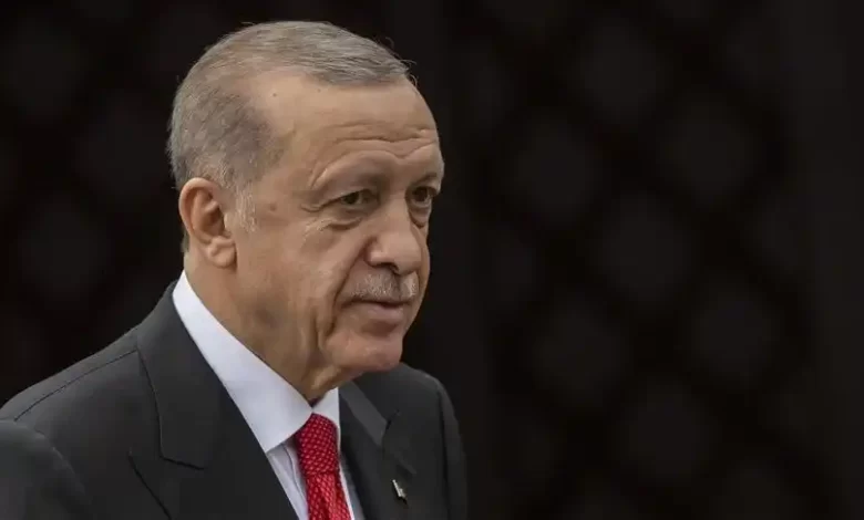 تیر اردوغان به سنگ می خورد