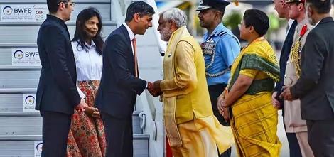 سجده نخست وزیر انگلیس در هند