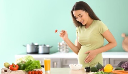 تغذیه در ماه نهم بارداری