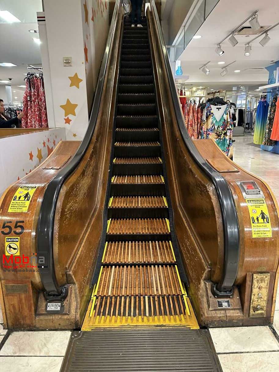 پله برقی تمام چوبی در فروشگاه میسیز (عکس)