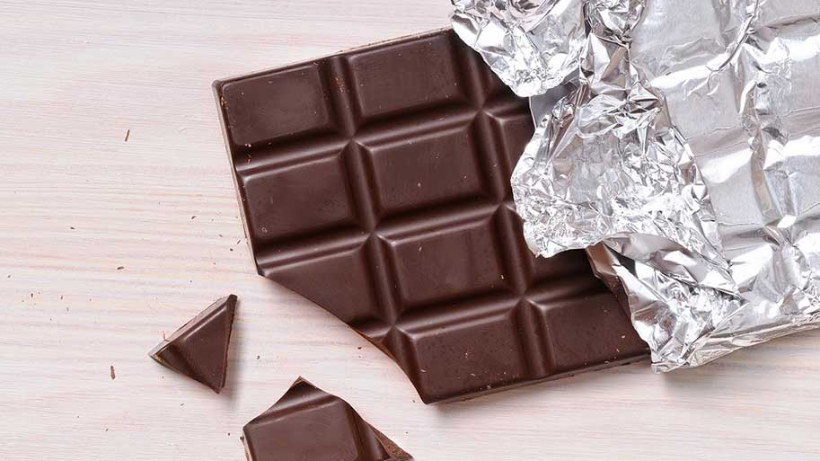 فواید شکلات تلخ برای سلامتی