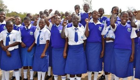 دانش‌آموزان دختر در کنیا زامبی شدند