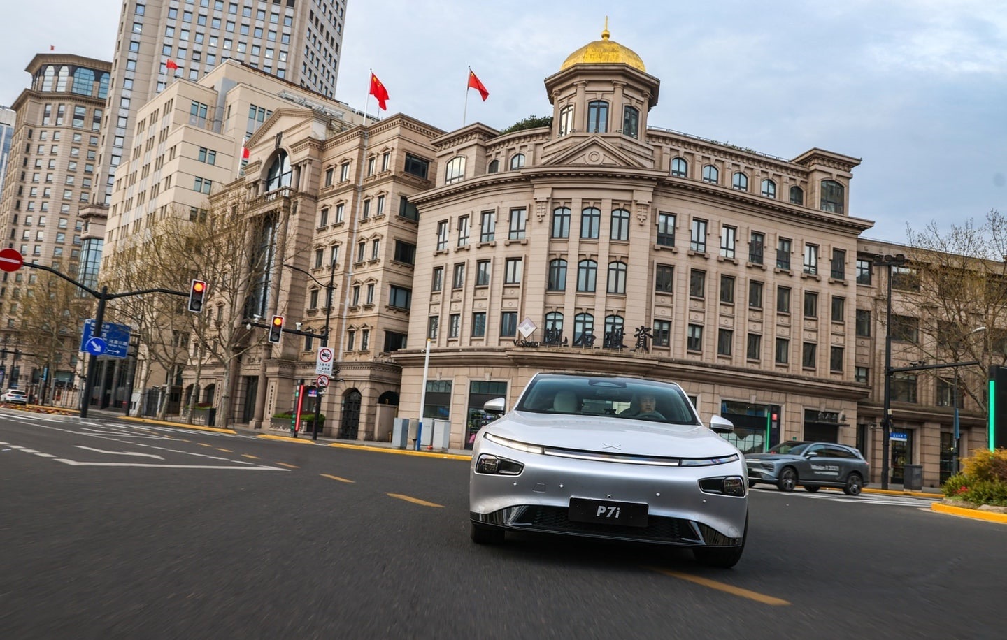 اکس پنگ پی7آی؛ خودروی چینی الکتریکی با فناوری رانندگی خودران (+عکس)