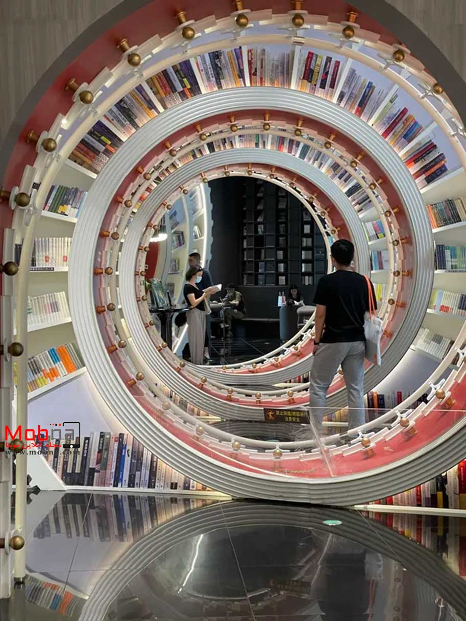 کتابفروشی آینده نگر در چین! (+فیلم و عکس)