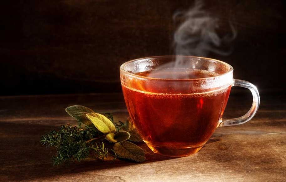 ماجرای قدیمی چای داغ و خطر ابتلا به سرطان / چند دقیقه صبر کنید تا سلامت بمانید!