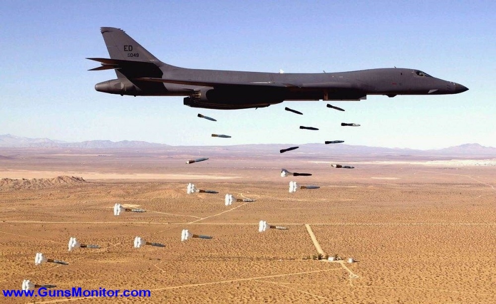 هیولا ؛ برنامه ای با هدف آماده نگه داشتن بمب افکن های بی-1بی لنسر برای میدان های نبرد امروزی (+فیلم و تصاویر)