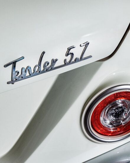 تندر 5.7 ؛ خاص ترین خودرو سال یا رونوشتی برای خواننده مشهور آمریکایی! (+تصاویر)