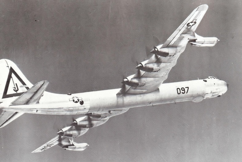 کانویر B-36 ؛ اولین پرنده حامل بمب اتمی، بزرگ ترین موتور پیستونی جهان، بیشترین طول بال و… (+عکس)
