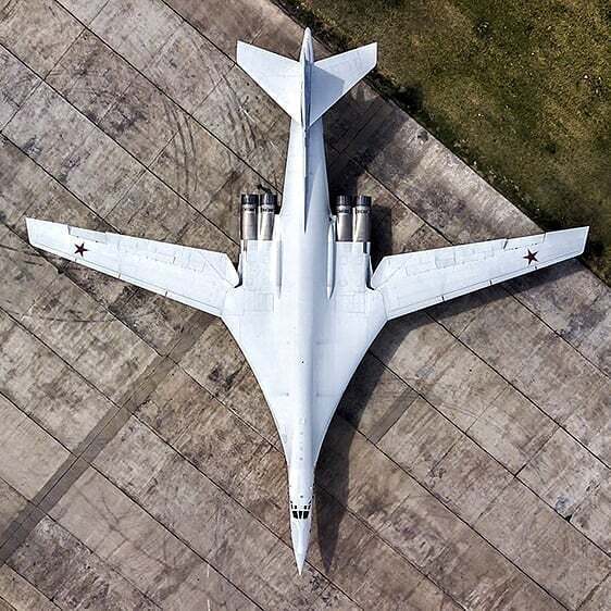 تصاویری خصوصی از بمب‌افکن Tu-160